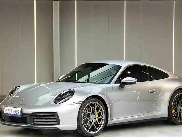 Porsche 911 2024