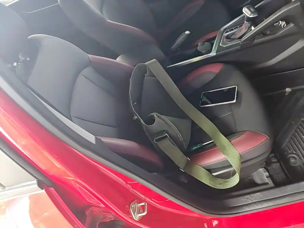 Geely Vision X3 — миниатюра 25