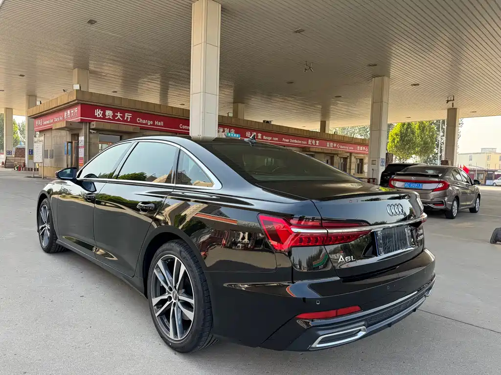 Audi A6L — миниатюра 12