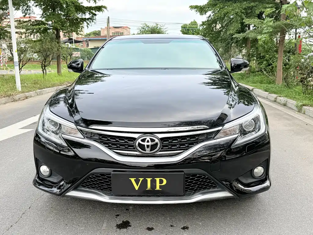 Toyota Reiz 2013 2.5V