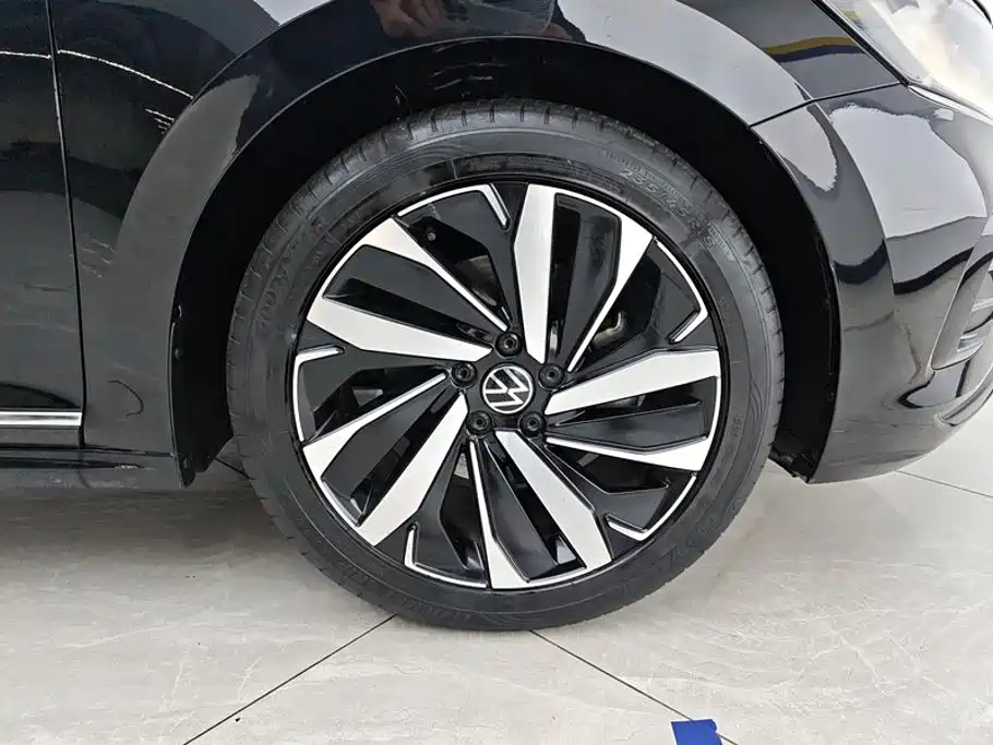 Volkswagen Passat — миниатюра 6