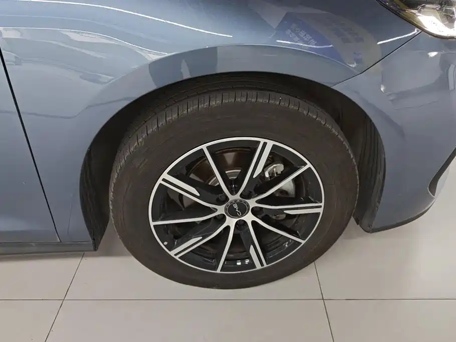BYD Seal 06 — миниатюра 6