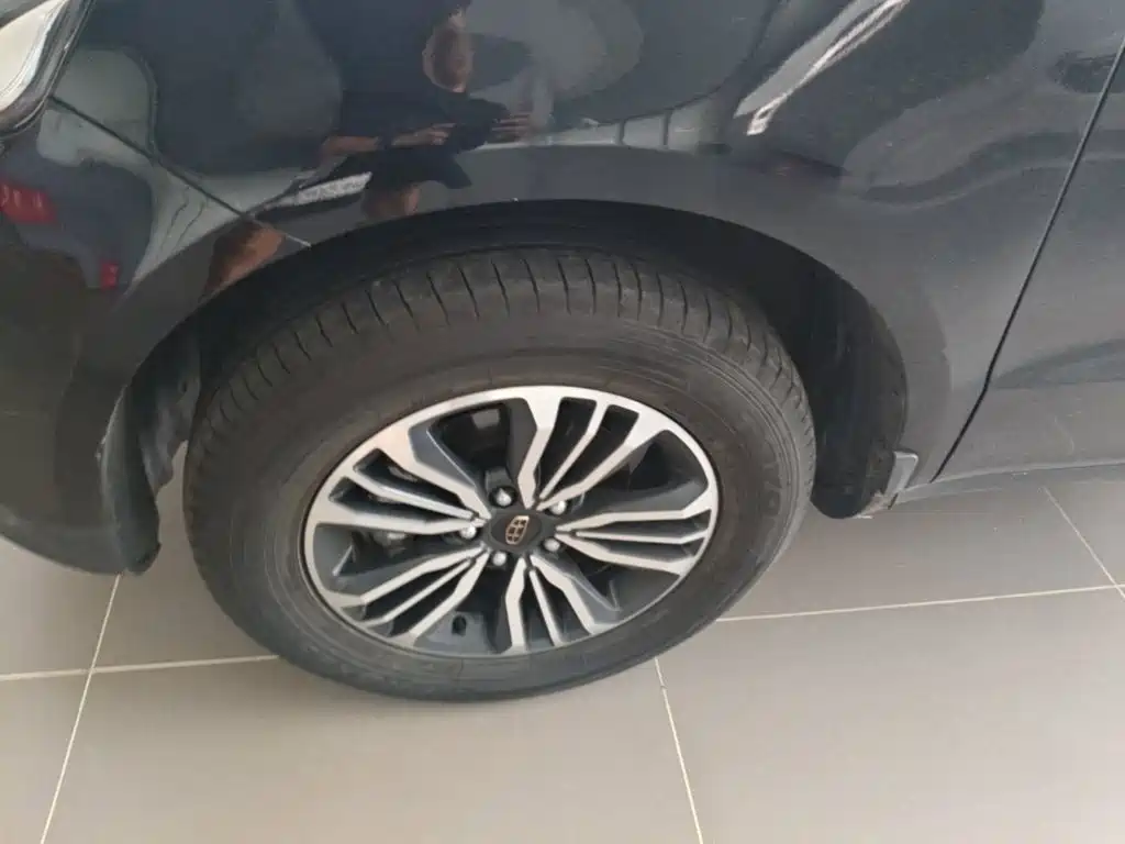 Geely Vision X6 — миниатюра 23