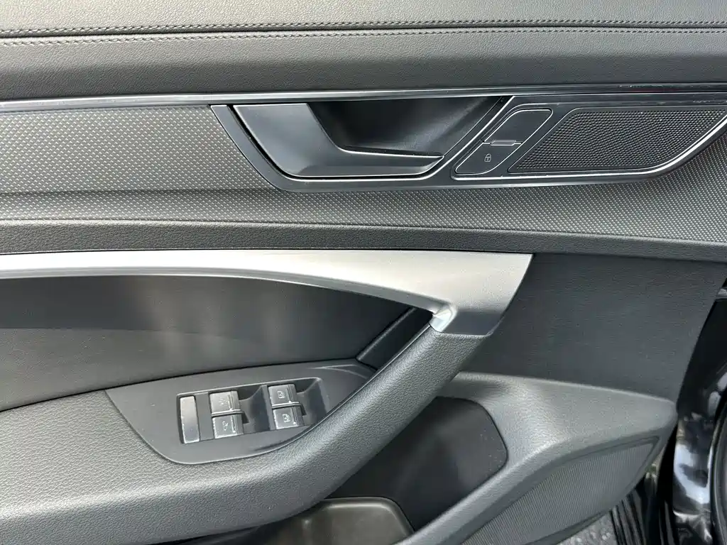 Audi A6L 2024 45 TFSI
