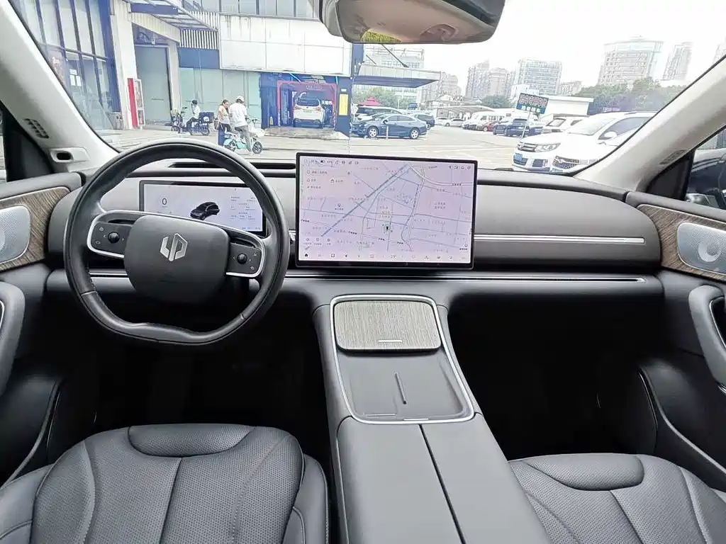 Leapmotor Leapmotor C11 — миниатюра 10