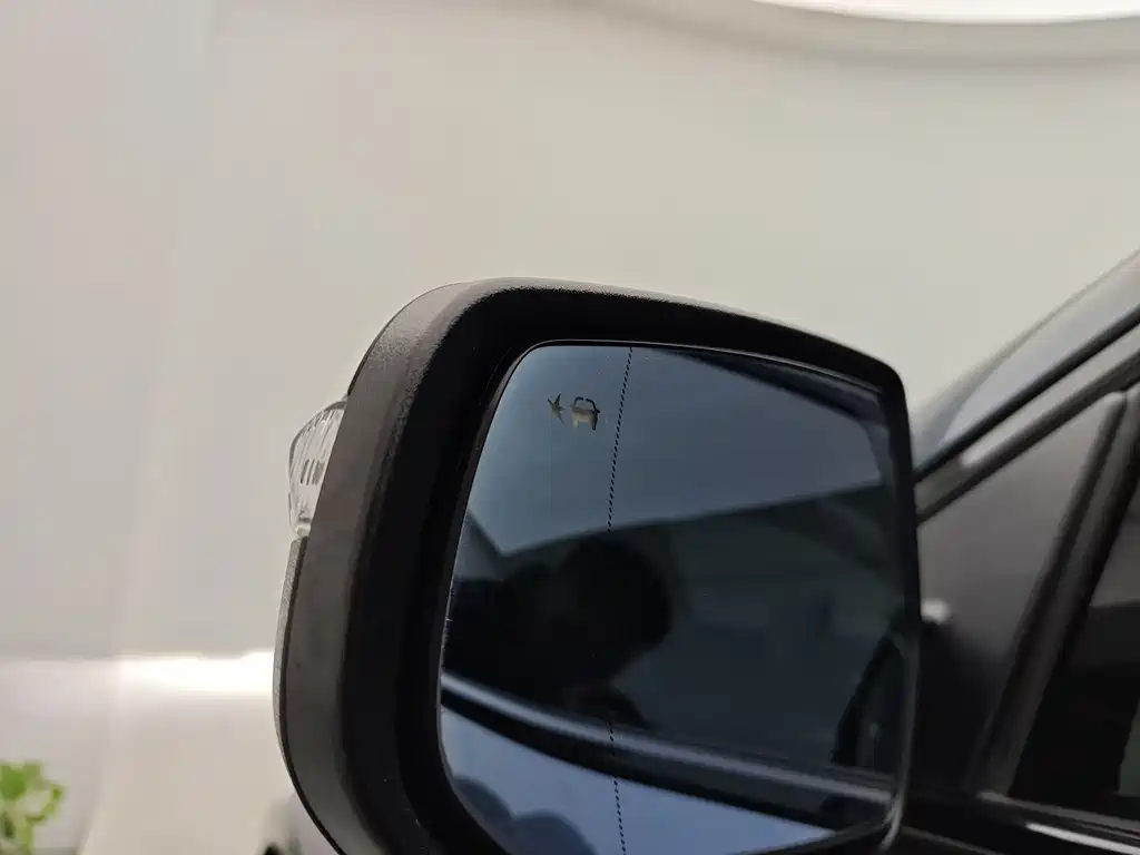 CHEVROLET MAI RUIBAO XL