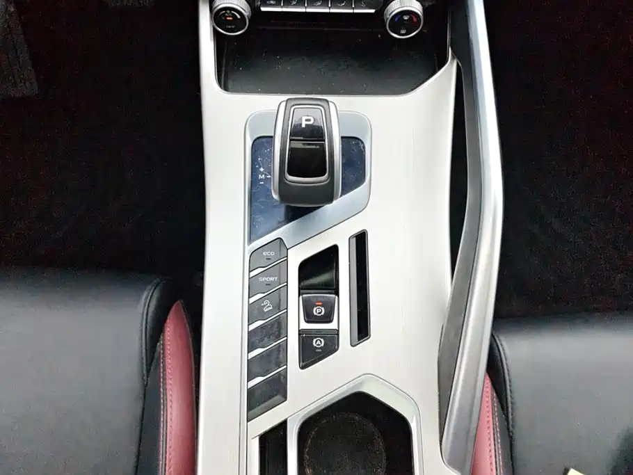 Geely Binyue — миниатюра 16