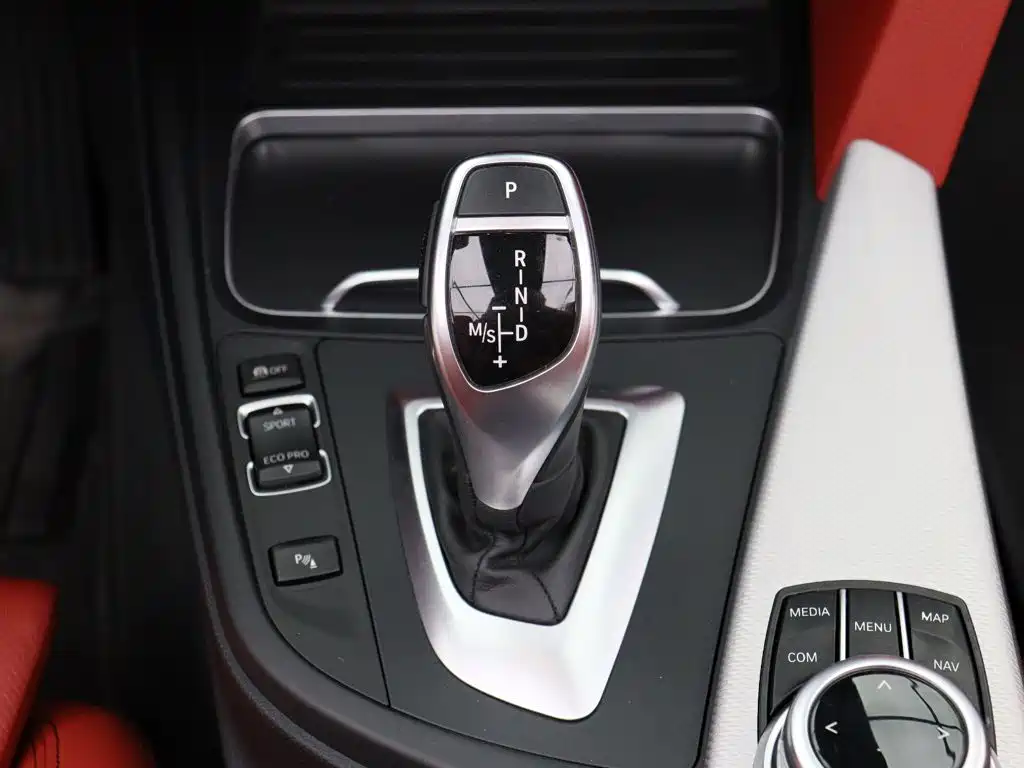BMW 4 Series — миниатюра 18