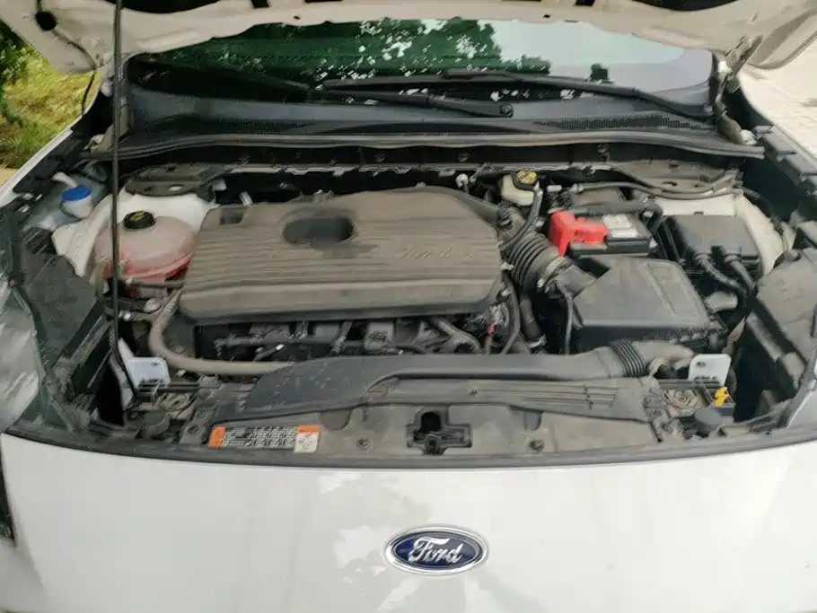 Ford Escape — миниатюра 10