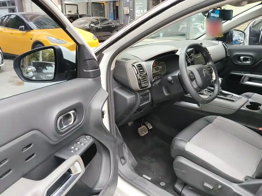 Citroen C5 AIRCROSS — миниатюра 16