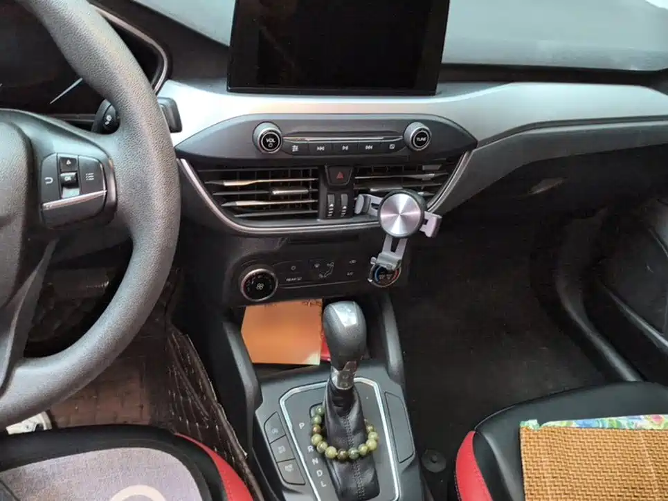 Ford Focus — миниатюра 13