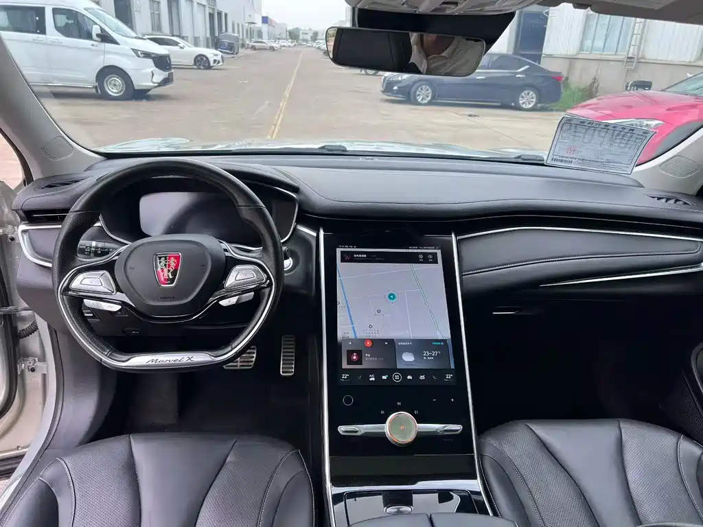 Roewe MARVEL X — миниатюра 9