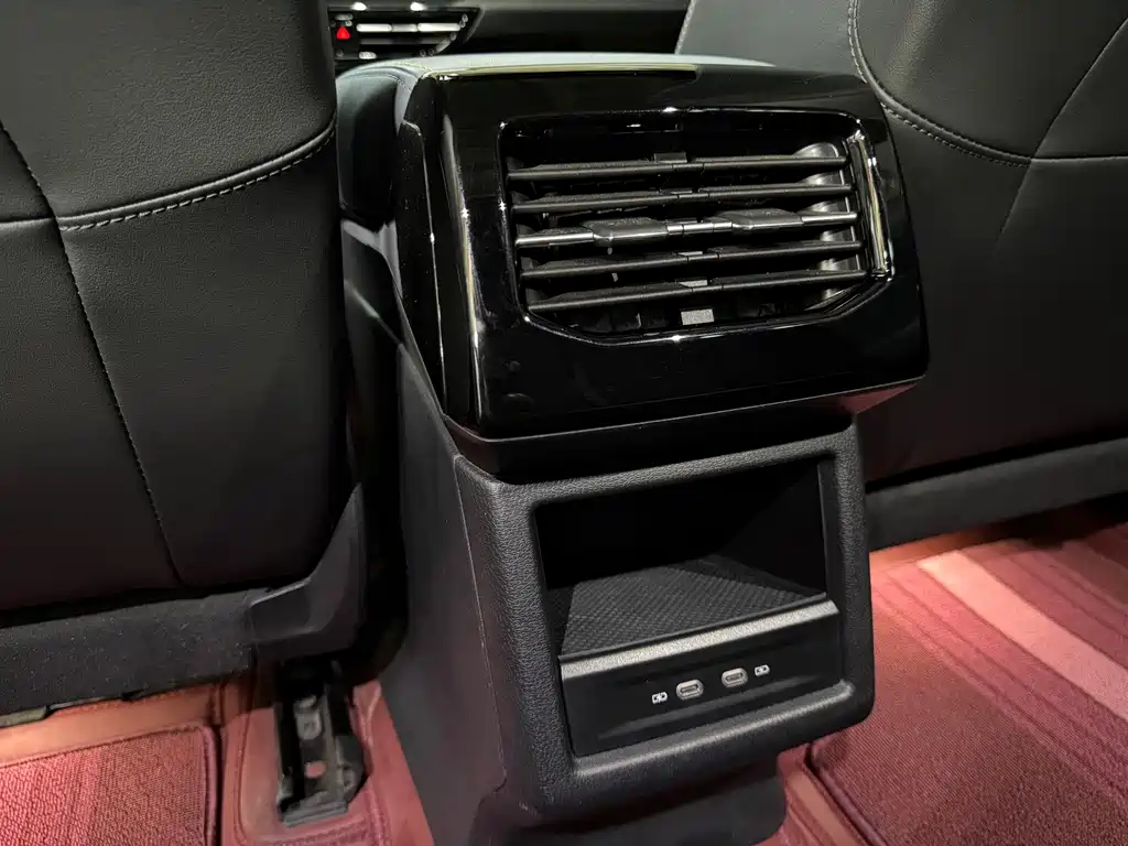 Volkswagen ID.4 X — миниатюра 14
