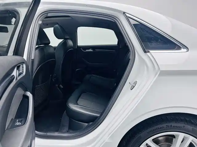 Audi A3 2020 Limousine 35 TFSI Fashion V