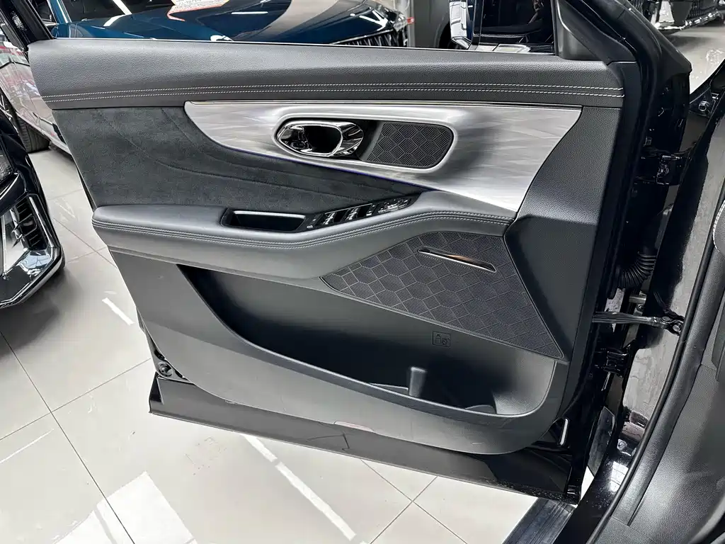GAC Motor Trumpchi GS8 — миниатюра 11