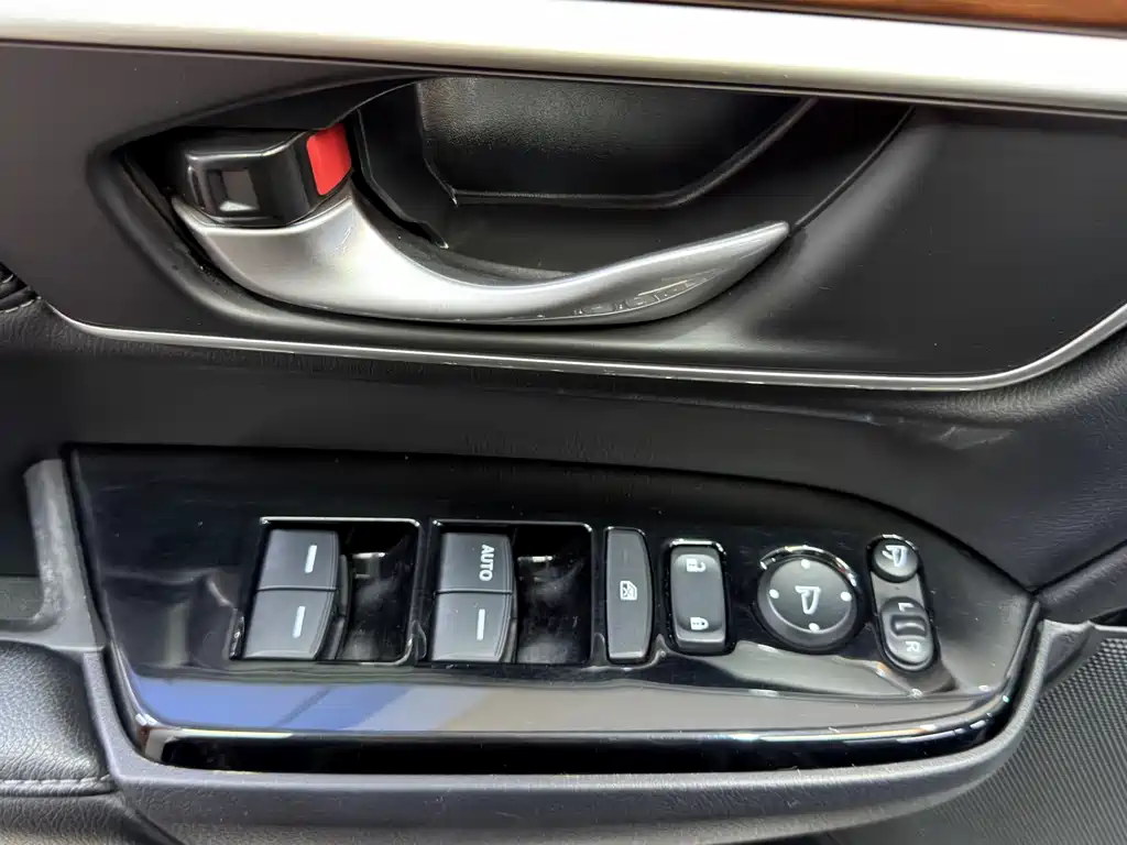 Honda CR-V — миниатюра 11