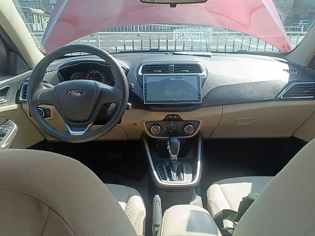 Ford Escort — миниатюра 10