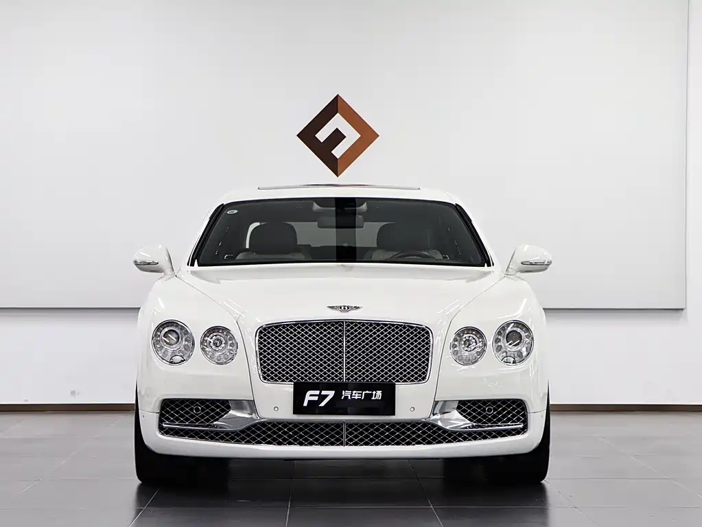 Bentley Flying Spur — миниатюра 2