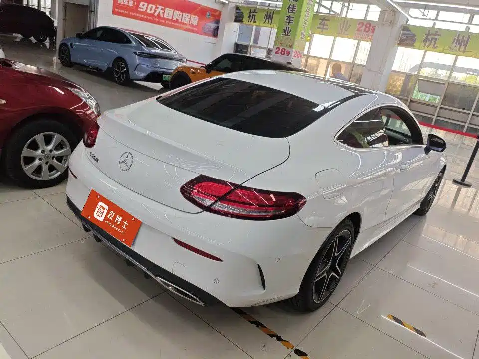 Mercedes-Benz C-Class (Import) — миниатюра 2