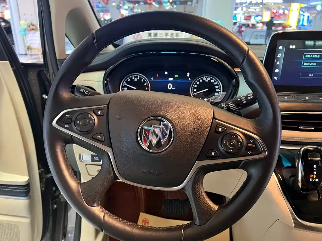 Buick GL8 — миниатюра 11