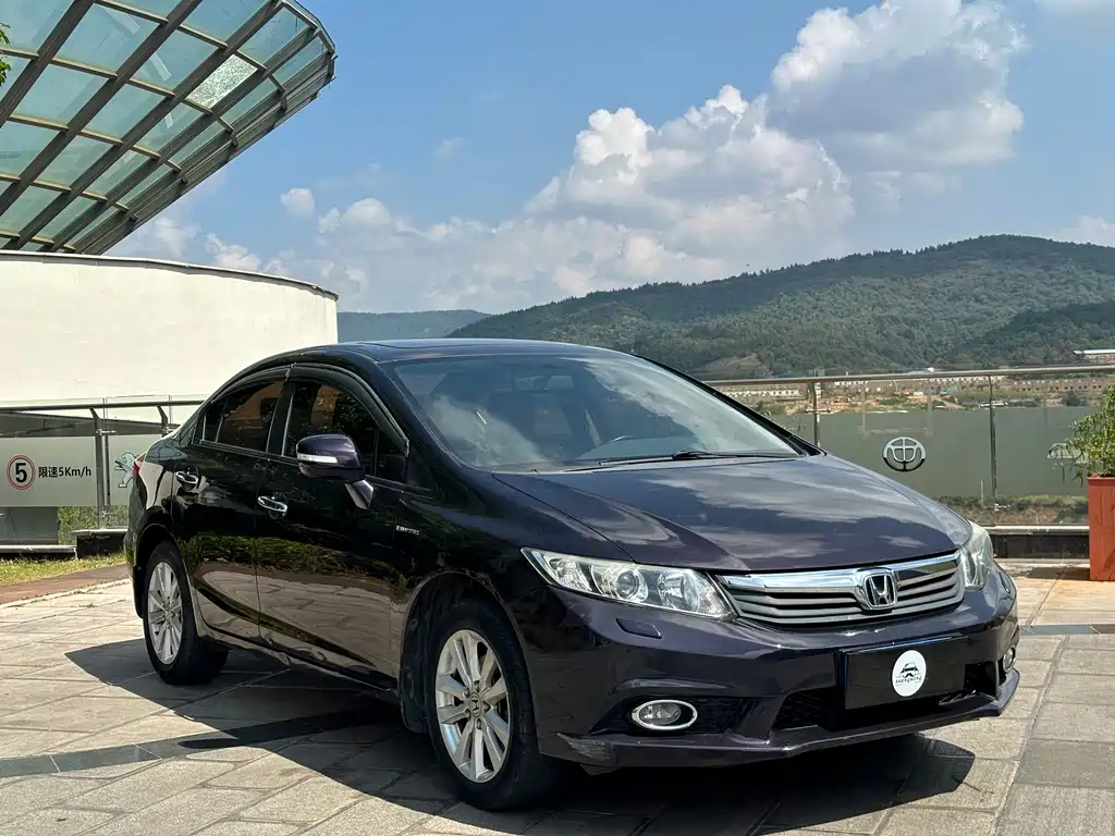 Honda Civic — миниатюра 3