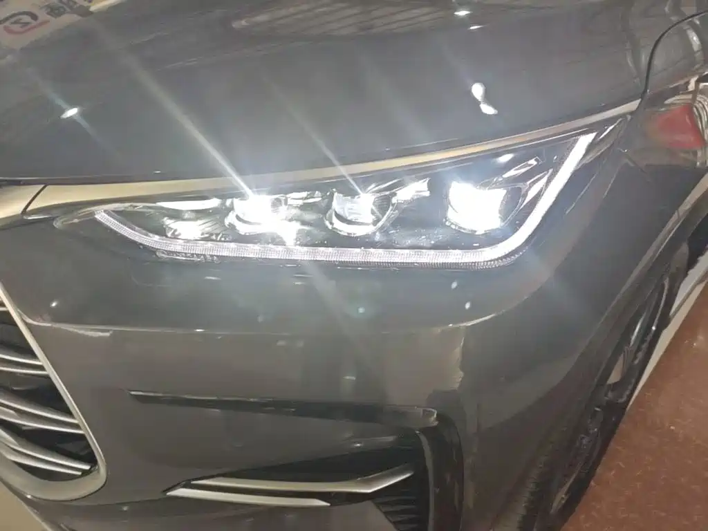BYD Tang New Energy — миниатюра 24