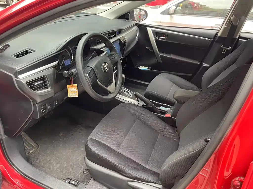 Toyota Corolla — миниатюра 6