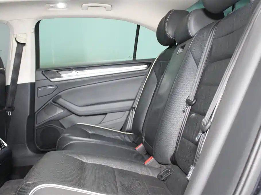 Volkswagen Phideon 2016 380TSI