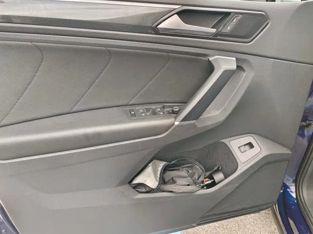 Volkswagen Tiguan — миниатюра 10