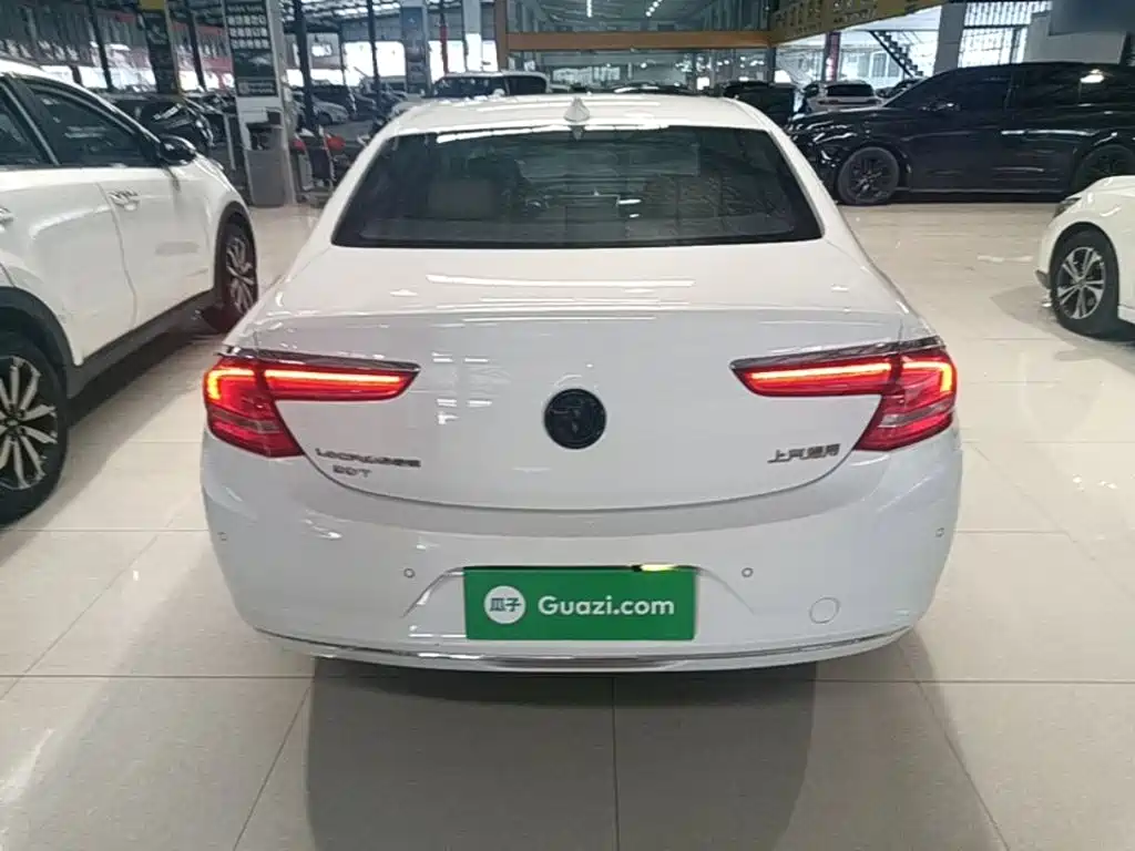 Buick LaCrosse — миниатюра 6