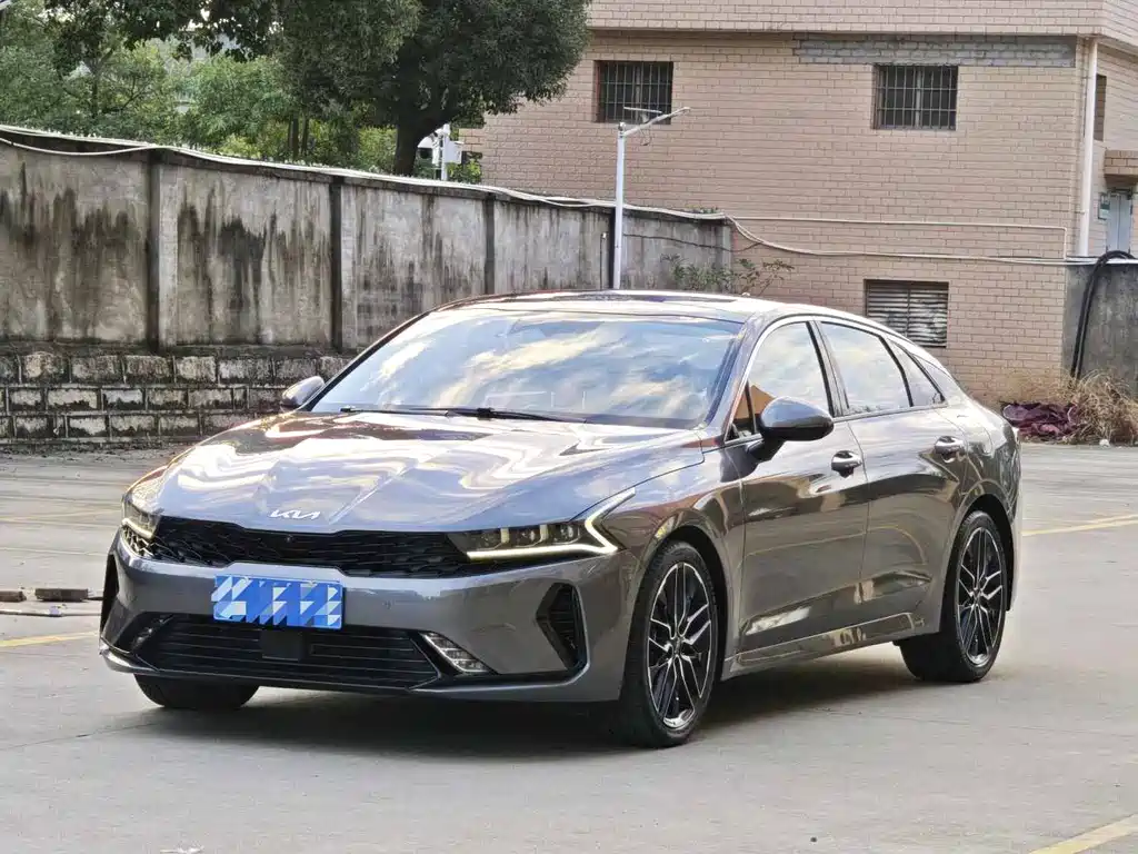 Kia K5 2021