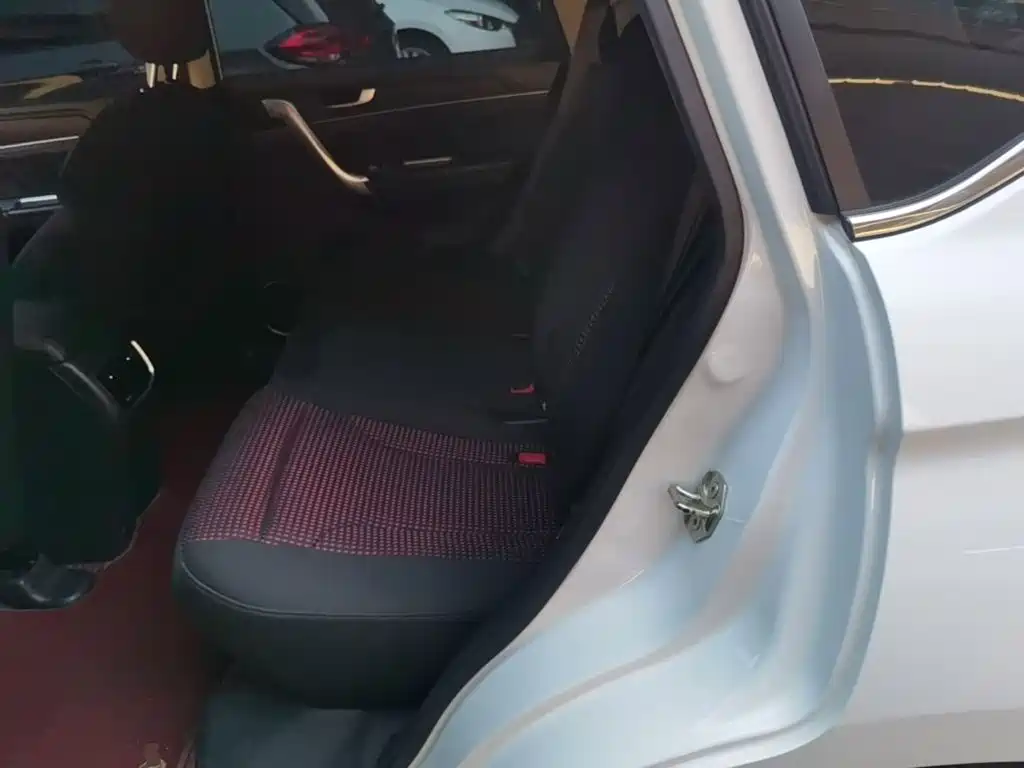 Haval M6 — миниатюра 17