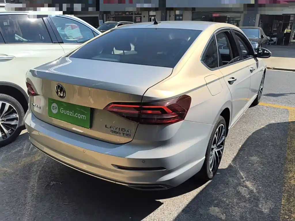 Volkswagen Lavida — миниатюра 7