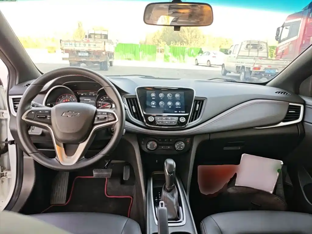 Chevrolet Monza — миниатюра 10