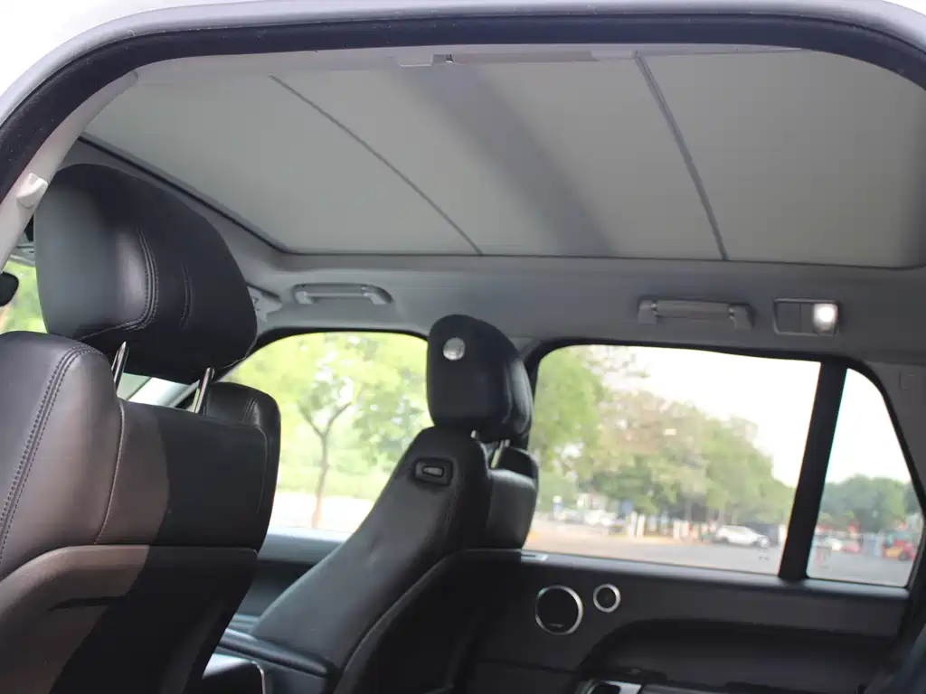 Land Rover Range Rover 2013 NA 5.0 V8 Vogue SE