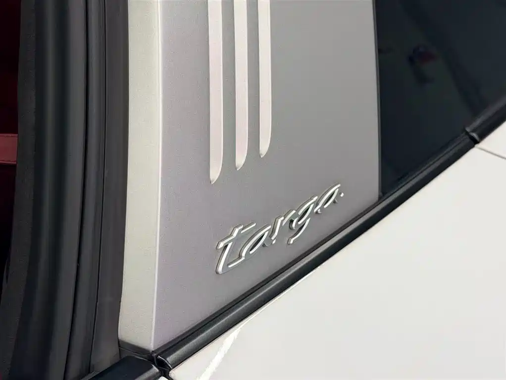 Porsche 911 — миниатюра 10