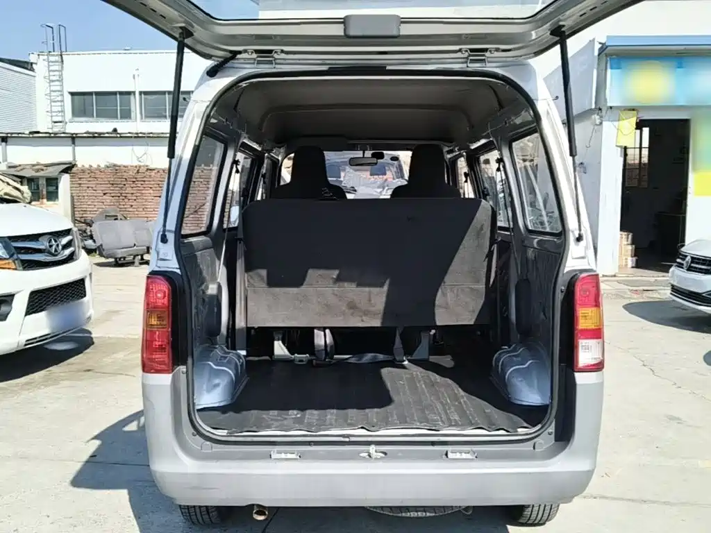 Wuling Zhiguang — миниатюра 15
