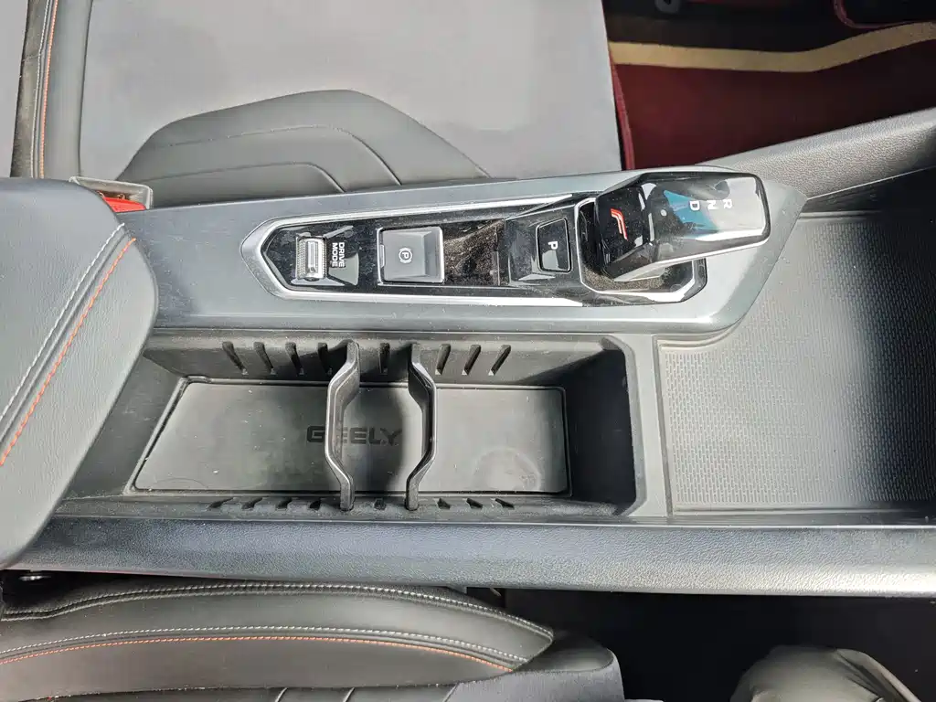 Geely Binrui — миниатюра 13