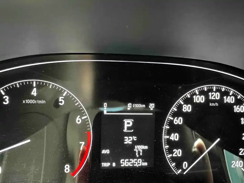 Honda Accord — миниатюра 19