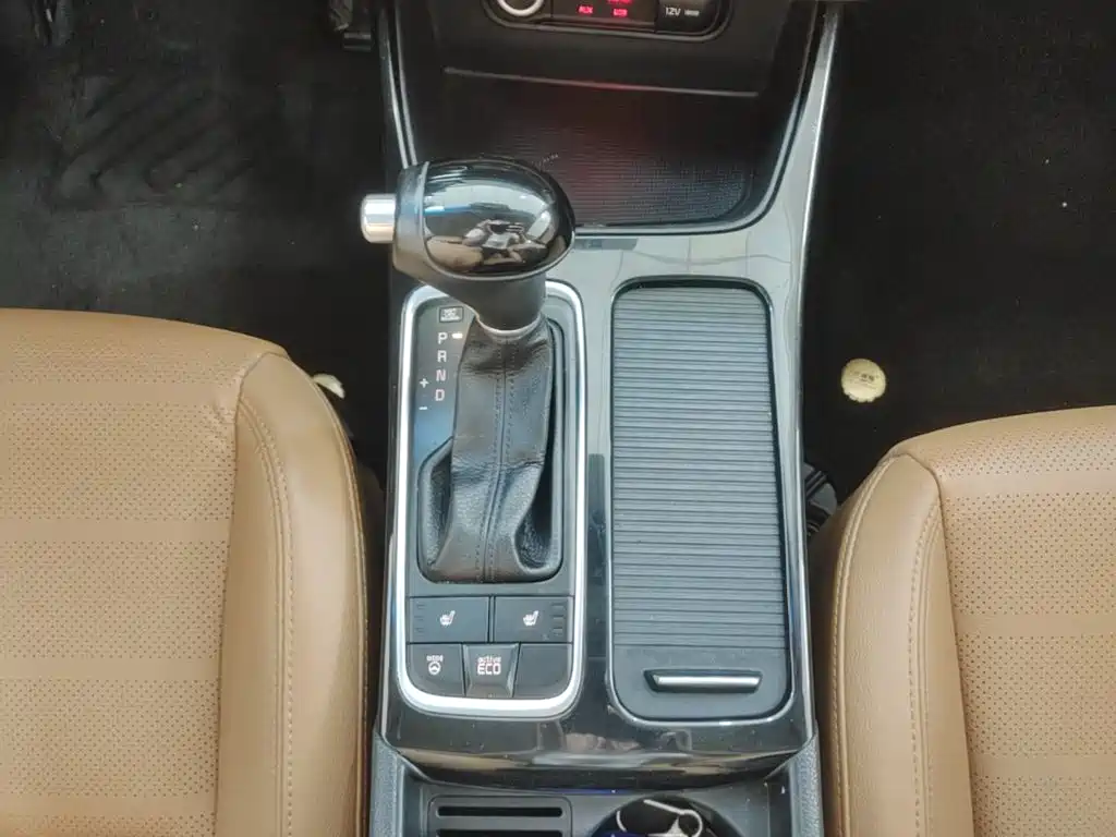 Kia K4 — миниатюра 14