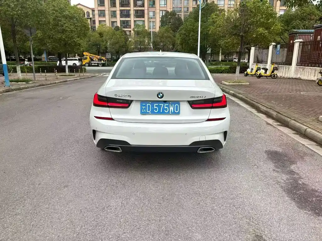 BMW 3 Series — миниатюра 8