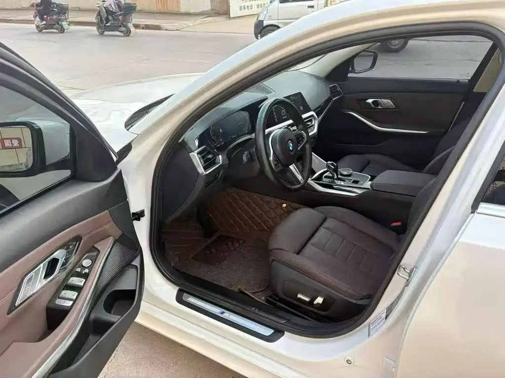 BMW 3 Series — миниатюра 6