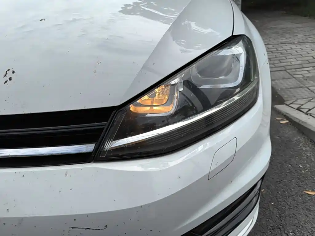 Volkswagen Golf — миниатюра 24