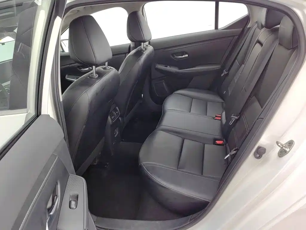 Nissan Sylphy — миниатюра 15