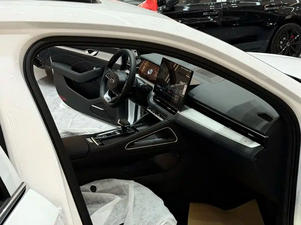 Geely Xingrui — миниатюра 8