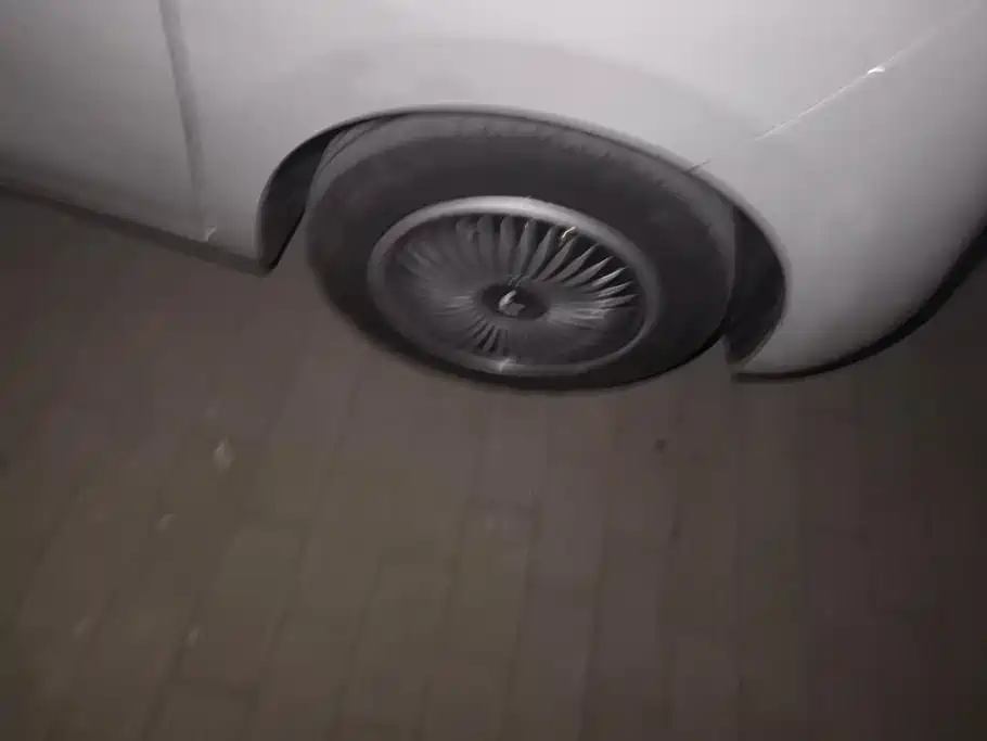 Wuling MINIEV — миниатюра 6
