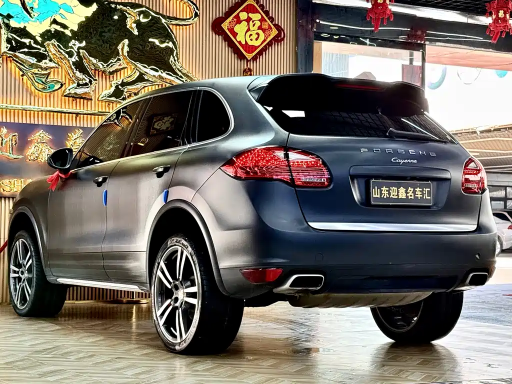 Porsche Cayenne — миниатюра 19