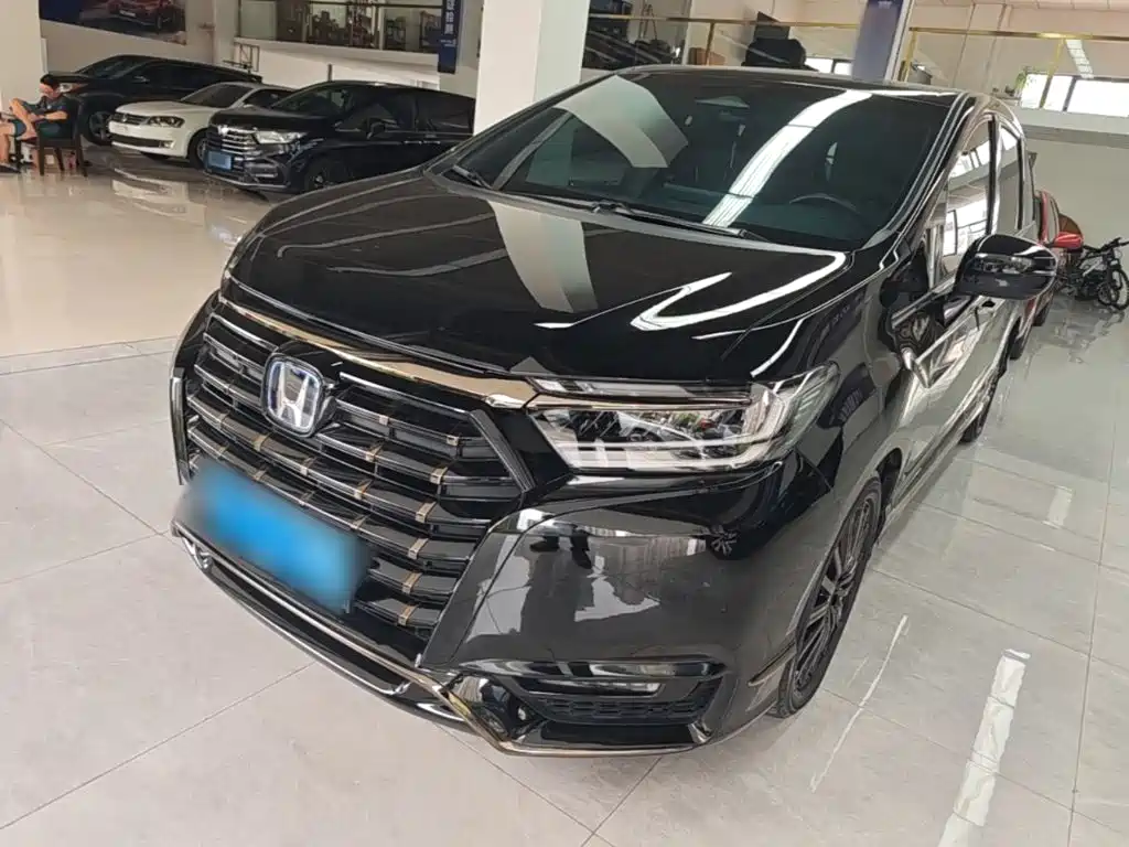 Honda Elysion — миниатюра 2