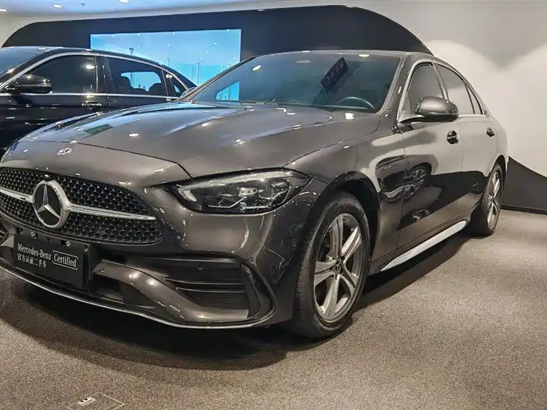 Mercedes-Benz C-Class 2022