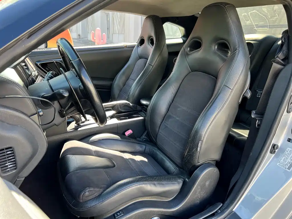 Nissan GT-R — миниатюра 23